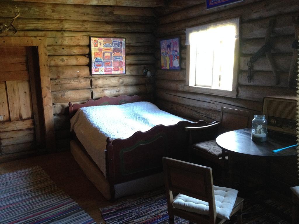 Kvaale Gard Villa Lom Room photo